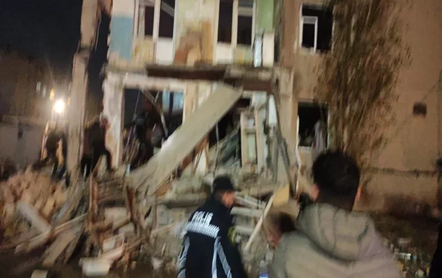 TƏCİLİ ‼️ Azərbaycanda binada GÜCLÜ PARTLAYIŞ oldu -FOTO - VİDEO