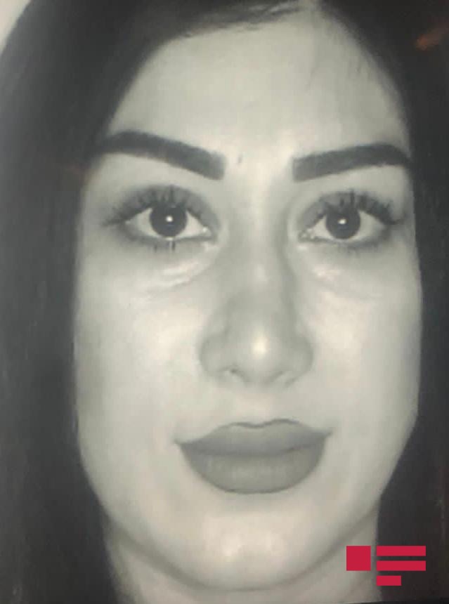 Abşeronda bloqer qadın sərxoş halda avtomobili qaçırıb qəza törətdi- FOTO (VİDEO)