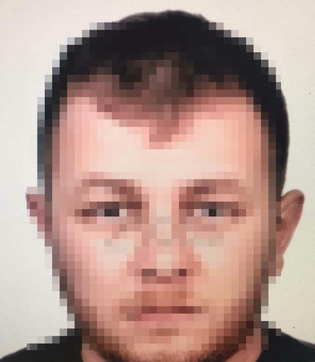 Tanış olduğu şəxslərin yataqda çılpaq şəkillərini çəkənQADIN GÖRÜN KİM İMİŞ - FOTO