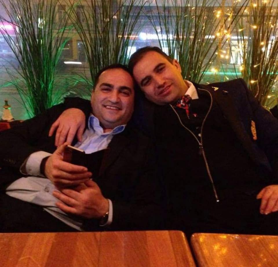 AZAL-ın vəzifəli şəxsi bu ölkədə  ev aldı-  1 milyon 300 min manata  (FOTOLAR)