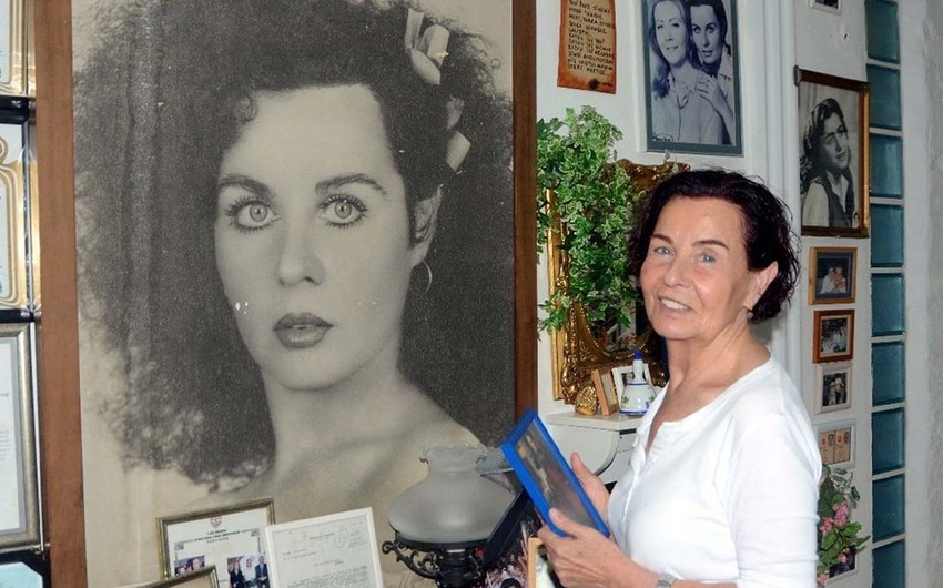 Məşhur aktrisaVƏFAT ETDİ (FOTO)