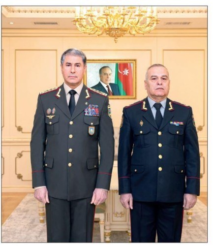 Vilayət Eyvazov təqaüdə göndərdiyi generallarla görüşdü- FOTO