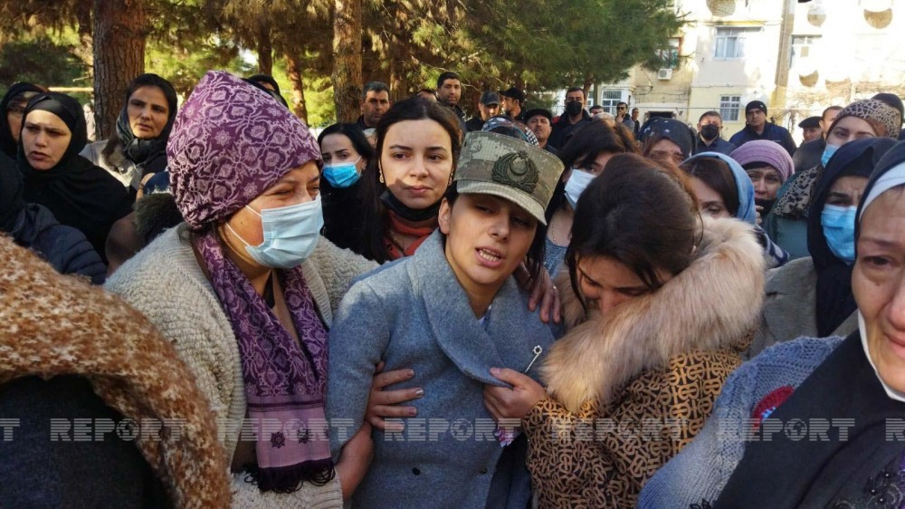 Kəlbəcərdə şəhid olan zabitin nəşi ailəsinə təhvilverildi - FOTOLAR