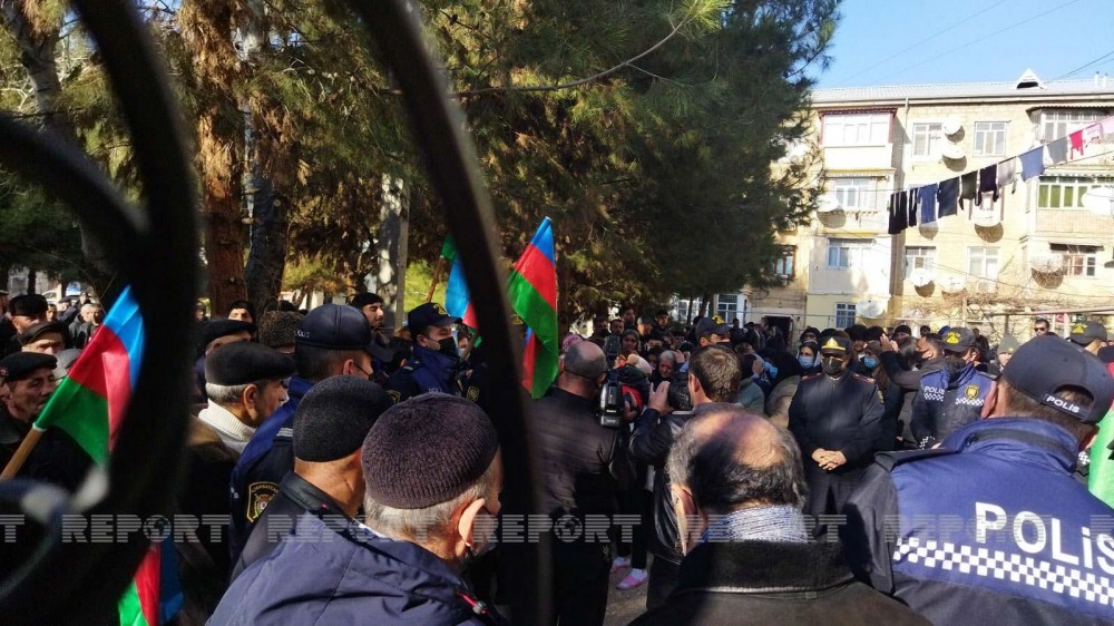 Kəlbəcərdə şəhid olan zabitin nəşi ailəsinə təhvilverildi - FOTOLAR