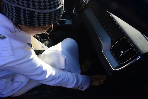 Məşhur müğənni təcavüzə məruz qaldığınıETİRAF ETDİ - FOTOLAR