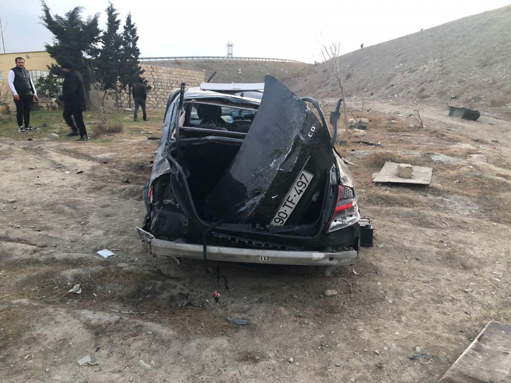 3 nəfərin öldüyü dəhşətli qəzanın GÖRÜNTÜLƏRİ- ANBAAN VİDEO