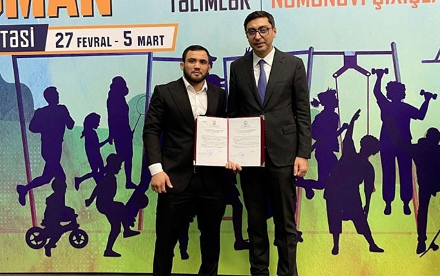 Prezident idmançıya ev verdi- FOTO