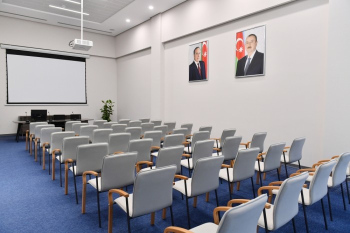 Samir Nuriyev Prezidentə Mərkəzdə yaradılan şərait barədə məlumat verdi -FOTOLAR