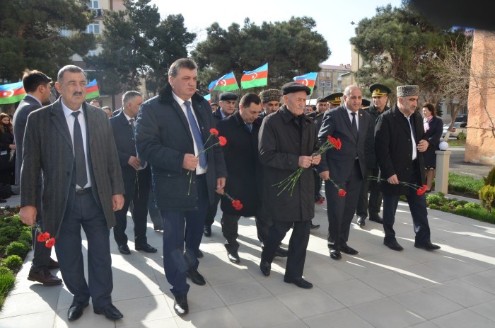 Şükür Həmidovun xatirəsi yad edildi- FOTOLAR