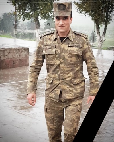 Aprel döyüşlərinin iştirakçısı olan zabit vəfat edibFOTOLAR