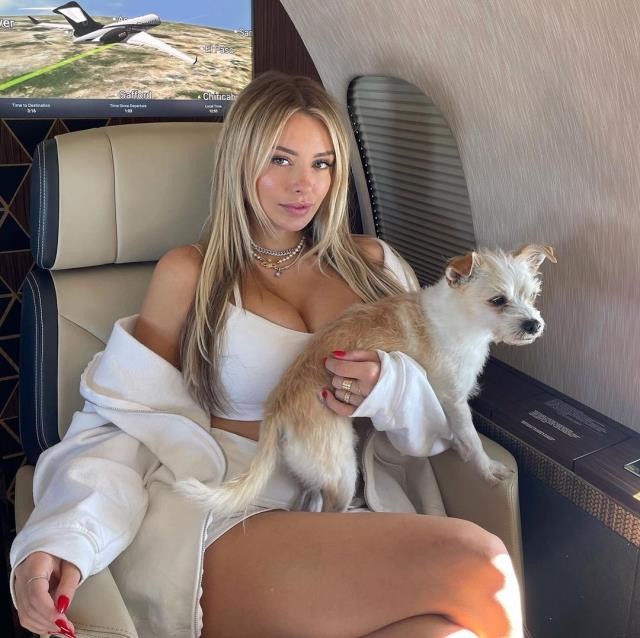 9 ay ərzində qazandığı pulla gündəm olan qadın fenomengörün kimdir (VİDEO/FOTO)