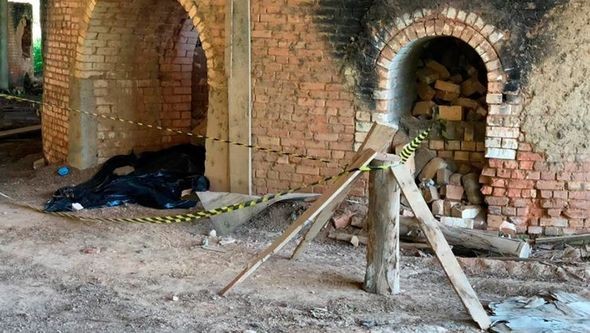 Məktəb müəllimi vəhşicəsinə öldürüldü: Qarnını yarıb bətnindəki uşağı çıxardı- Qatil görün kim imiş (FOTO)