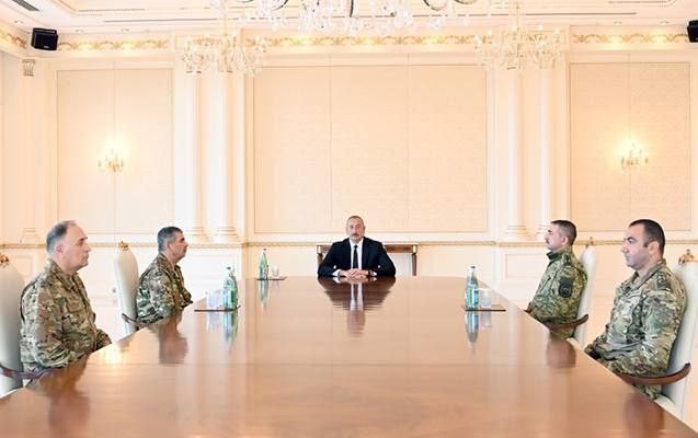 SON DƏQİQƏ! Ali Baş Komandan Silahlı Qüvvələrin rəhbər heyətiniTOPLADI