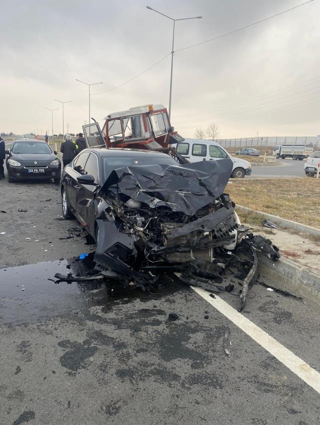 Bələdiyyə sədri qəza törətdi- Özü və digər 3 nəfər xəstəxanalıq oldu  (FOTO)