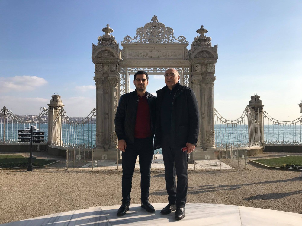 “İçərişəhər”də faciəvi hadisə- Tanınmış şəxsin oğlu öldü (FOTOLAR)