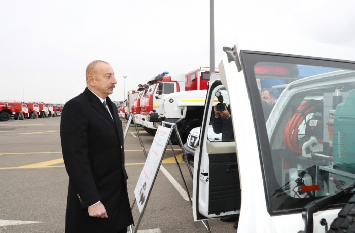 Kəmaləddin Heydərov Prezidentə raport verdi- FOTOLAR