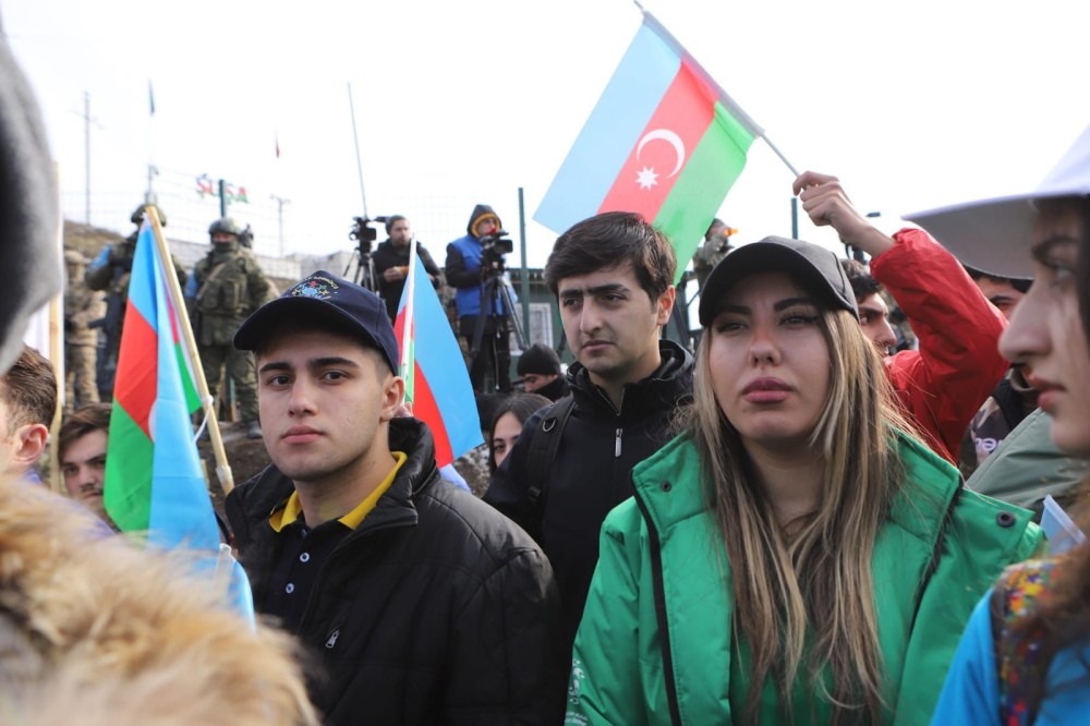 Könüllülər və gənclər təşkilatları Qarabağda ekoloji təcavüzə qarşı aksiyaya dəstək verirlər- FOTOLAR