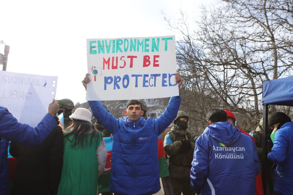Könüllülər və gənclər təşkilatları Qarabağda ekoloji təcavüzə qarşı aksiyaya dəstək verirlər- FOTOLAR