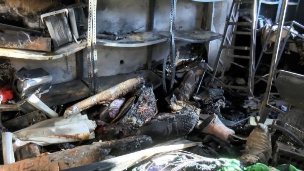 Məşhur aktyorun teatrında yanğın baş verdi- FOTO/VİDEO