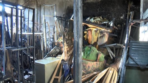 Məşhur aktyorun teatrında yanğın baş verdi- FOTO/VİDEO