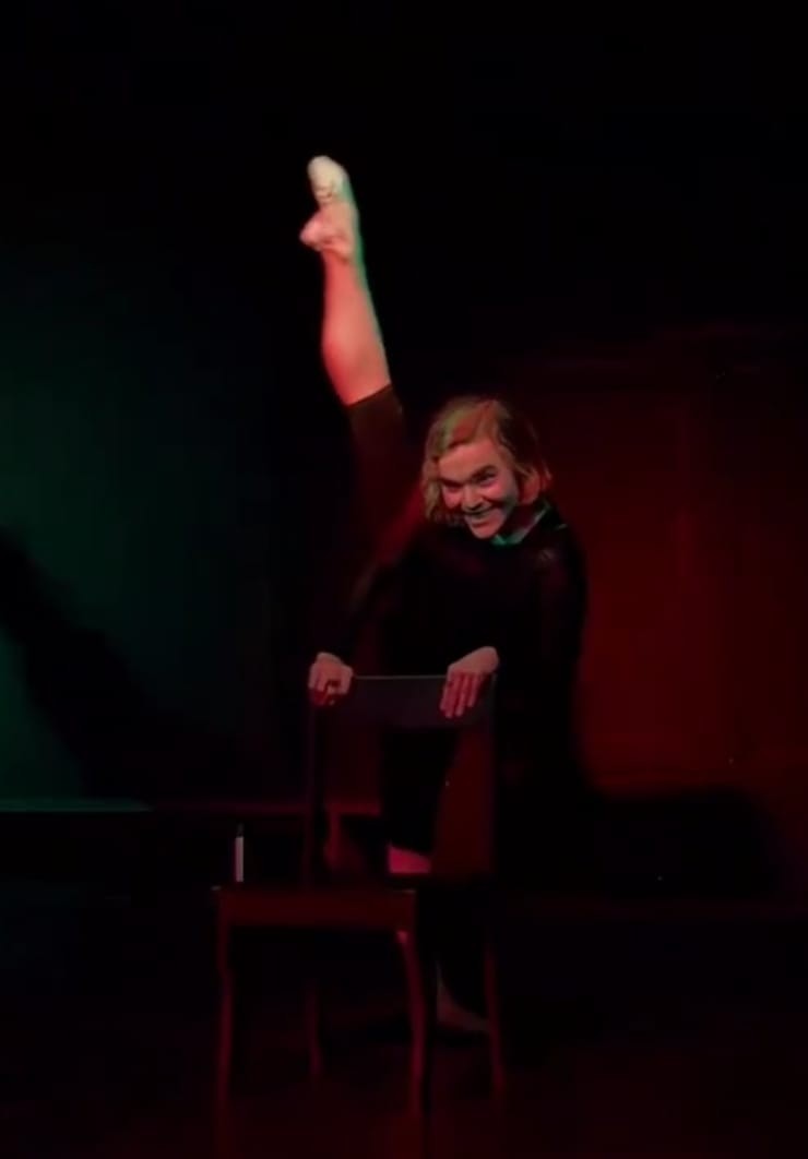 Məşhur balet artistindən“Bir gəncin iztirabları” (FOTO+VİDEO)