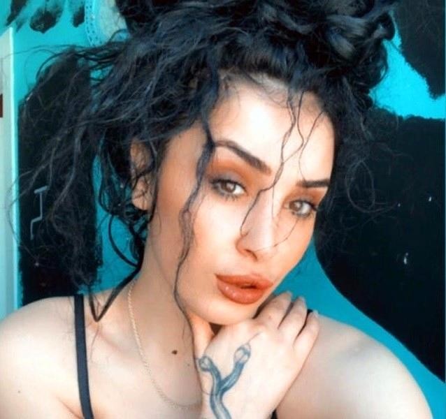 Müğənni və atası polis tərəfindənsaxlanıldı - FOTO