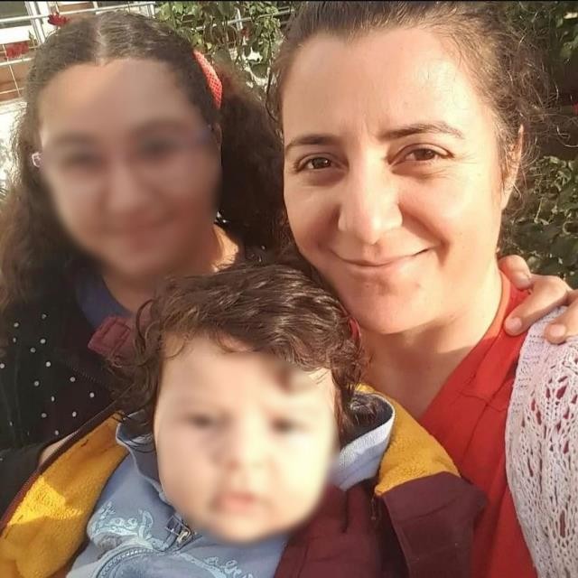 Türkiyəli müğənni və ailəsiÖLDÜ (FOTOLAR)