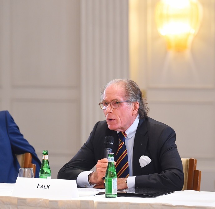 İlham Əliyev Berlində iş adamları ilə görüşdü -FOTOLAR (YENİLƏNİB)