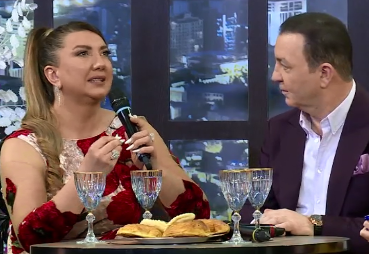 Nazilə yad kişinin ona aldığı bahalı avtomobildən İMTİNA ETDİ:Mənə maşın göndərən... - FOTO