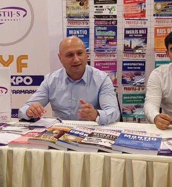 Bakı bulvarında intihar edən şəxsmüəllim imiş - FOTO