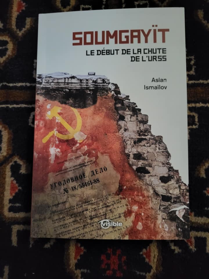 Aslan İsmayılovun "Sumqayıt, SSR-nin süqutunun başlanğıcı" adlı kitabınınFransada təqdimatı (FOTOLAR)