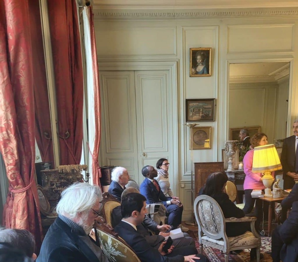 Aslan İsmayılovun "Sumqayıt, SSR-nin süqutunun başlanğıcı" adlı kitabınınFransada təqdimatı (FOTOLAR)