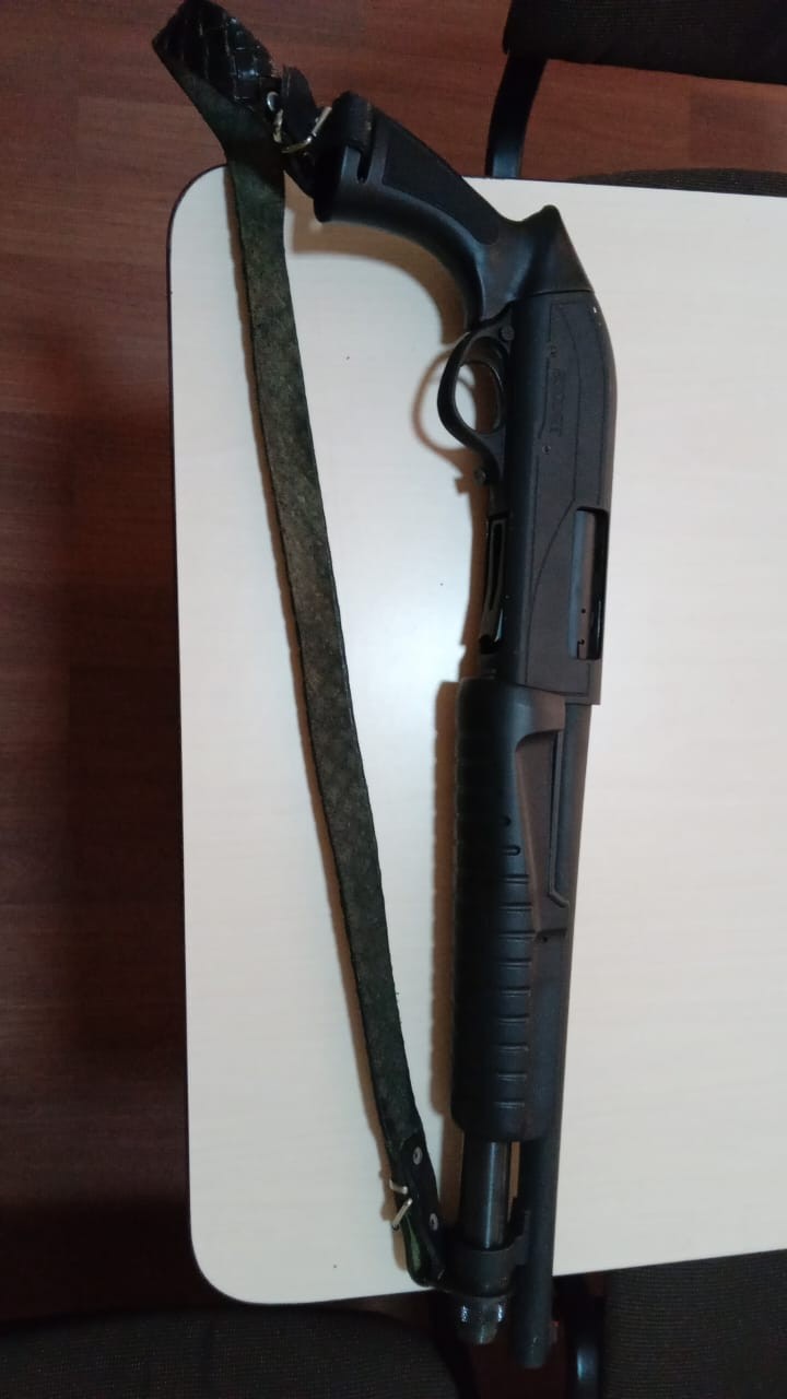 Azərbaycanda ŞOK OLAY: Qəbiristanlığa gəlib avtomobili güllələdi(Fotolar)