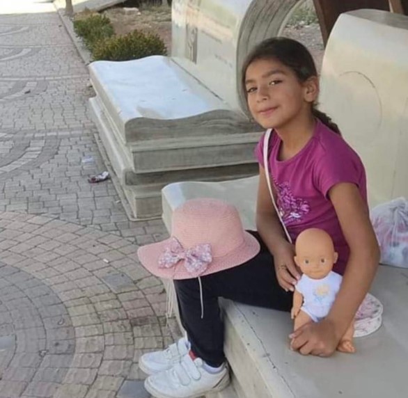 İki gün əvvəl iktin düşən 9 yaşlı qızÖLÜ tapıldı - Boynuna ip bağlayıb...