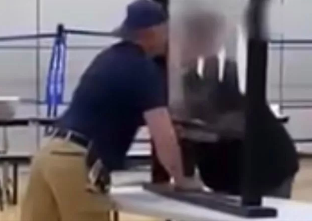 Orta məktəbdə keçirilən yarış hiddətə səbəb oldu- İstintaq başladıldı