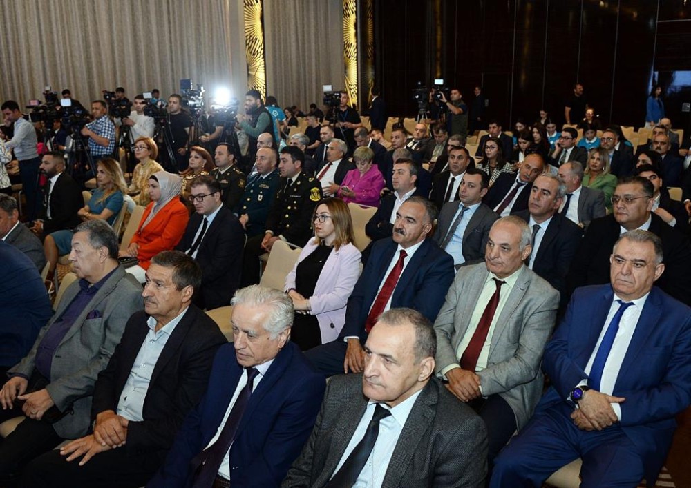 "Ümummilli Lider Heydər Əliyevin media siyasəti və müasir Azərbaycan mediası" mövzusunda konfrans keçirildi