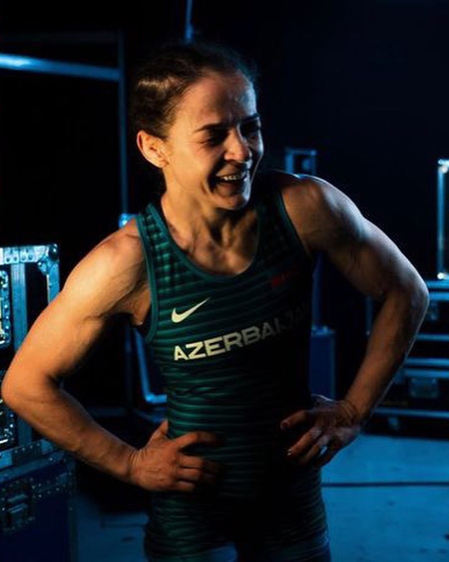 Millimizin 34 yaşlı Mariya Stadniki -Bu FOTOLARI diqqət çəkdi