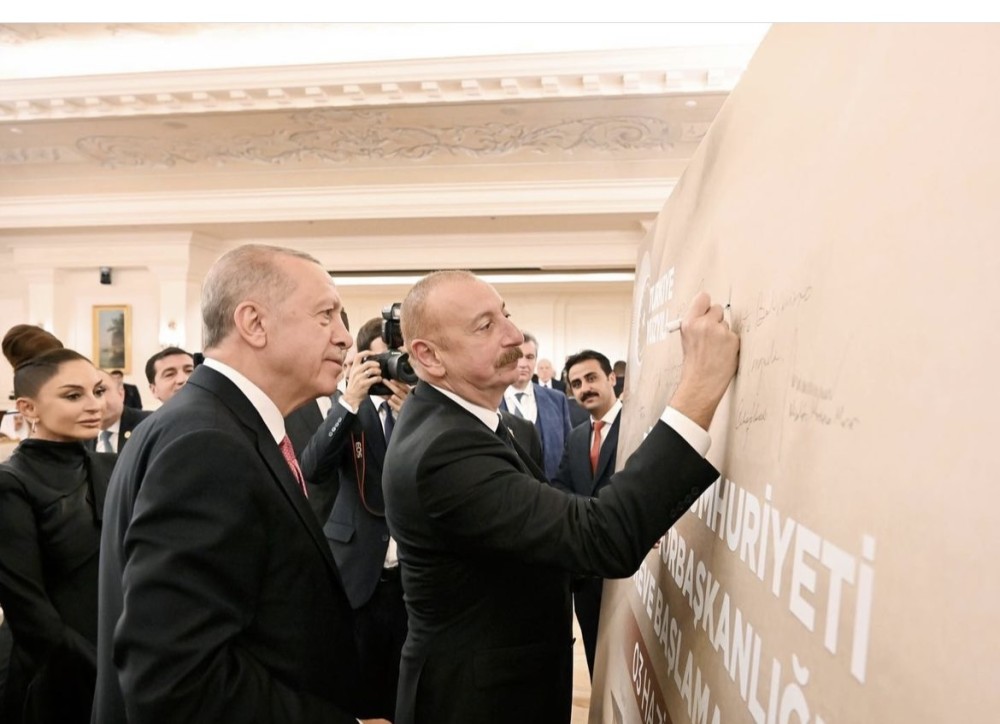 Ərdoğanın andiçmə mərasimindən maraqlıFOTOLAR