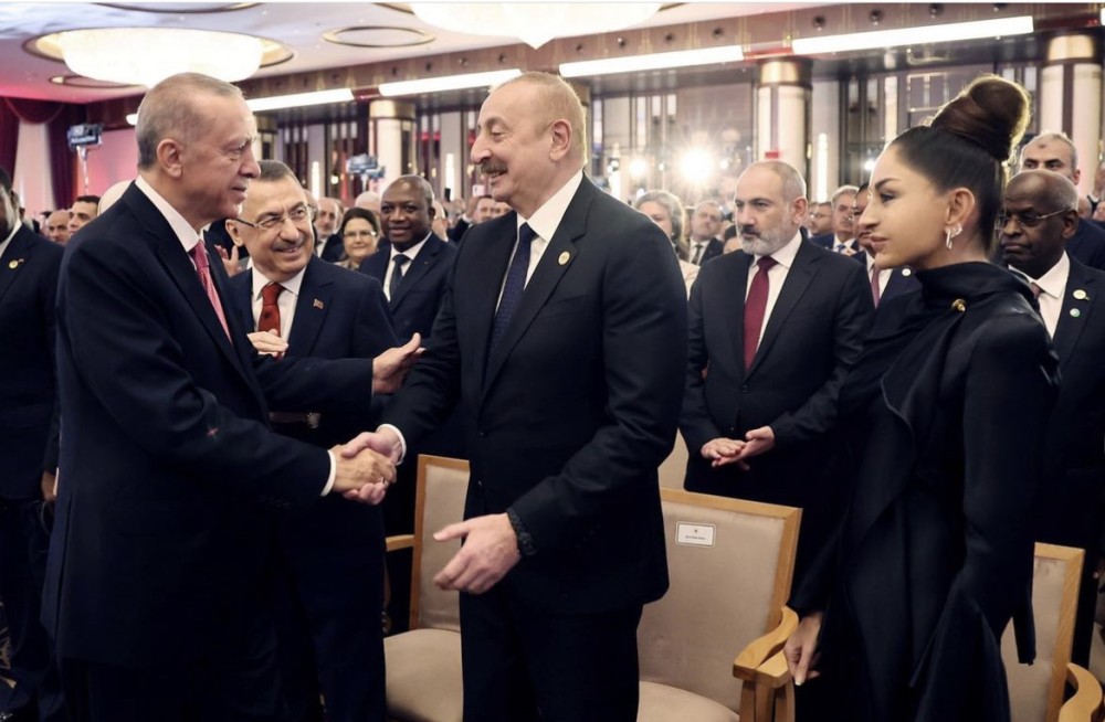 Ərdoğanın andiçmə mərasimindən maraqlıFOTOLAR