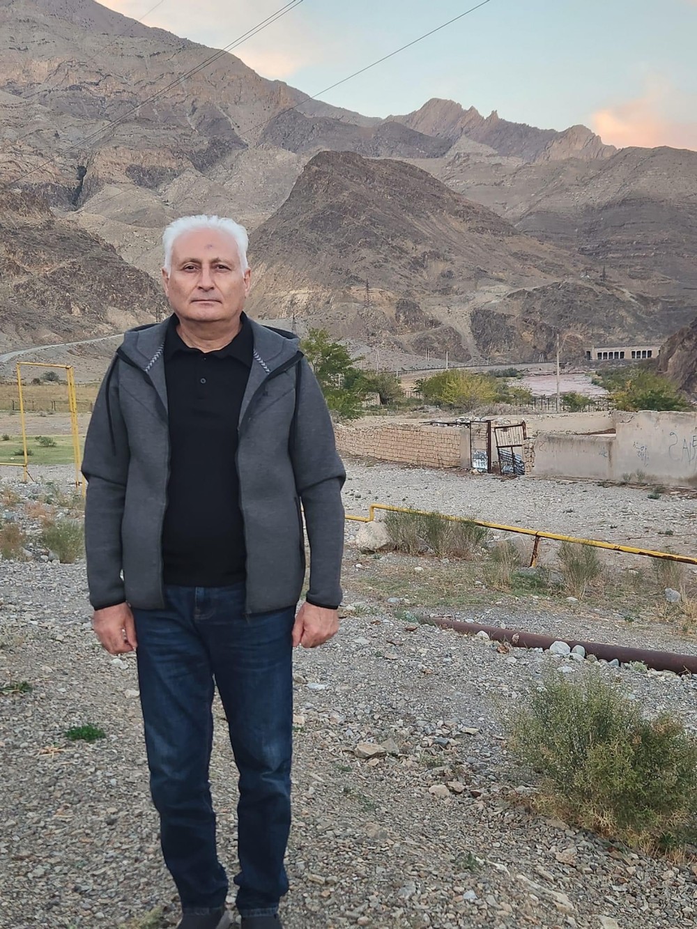 Deputat Ermənistan, İran, Azərbaycan sərhəddinin kəsişməsindən fotopaylaşdı - FOTO