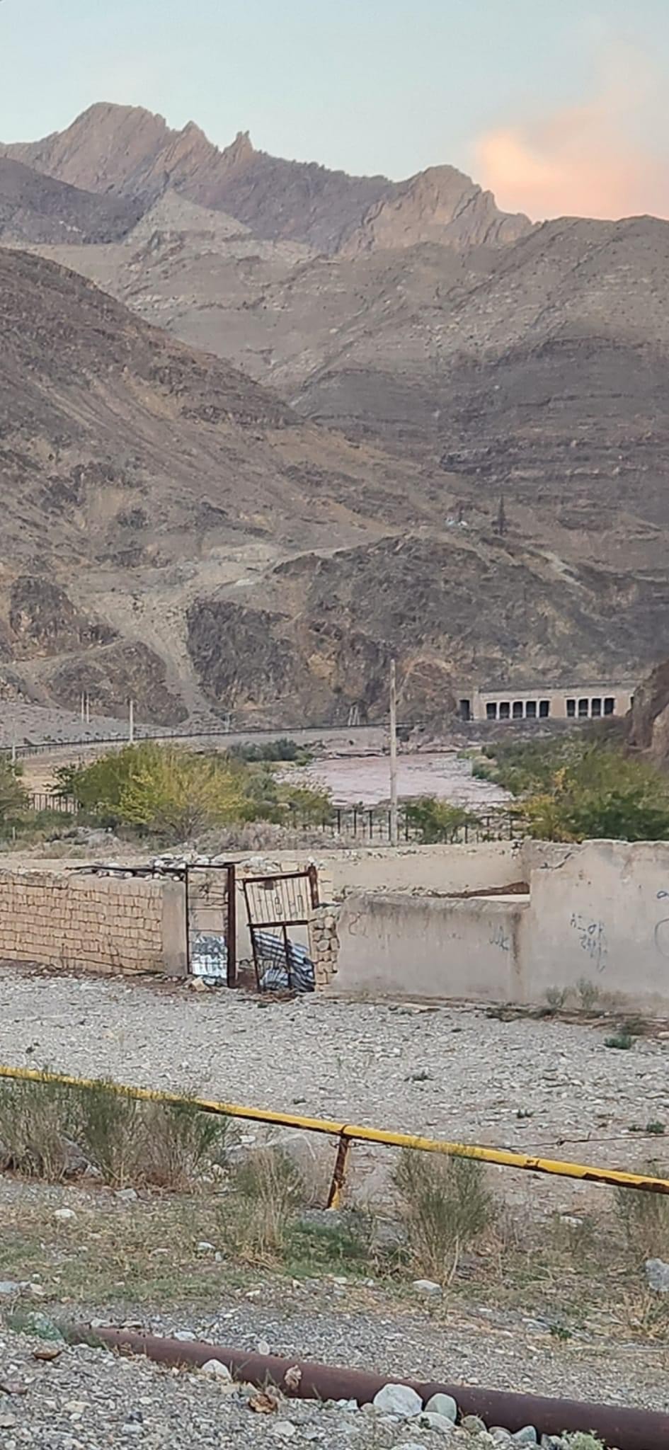 Deputat Ermənistan, İran, Azərbaycan sərhəddinin kəsişməsindən fotopaylaşdı - FOTO