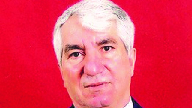 Keçmiş rəis vəfat etdi