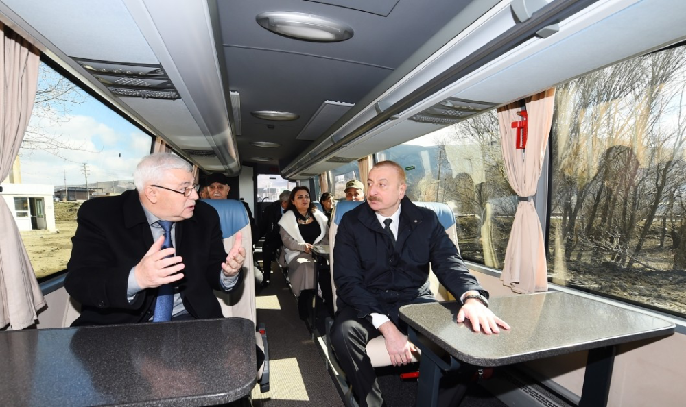 İlham Əliyev Xocalıda Soyqırımı Memorialının təməlini qoydu - YENİLƏNİB (VİDEO)