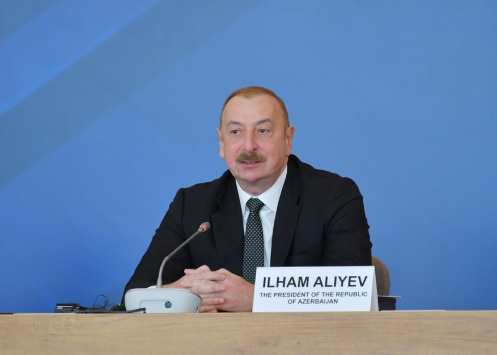 İlham Əliyev Bakıda keçirilən Qlobal Forumda iştirak edib -FOTOLAR (YENİLƏNİB)
