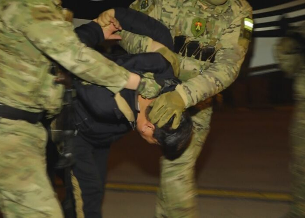 Bakıda saxlanılan qırğızlardan biri keçmiş məmur imiş - FOTO