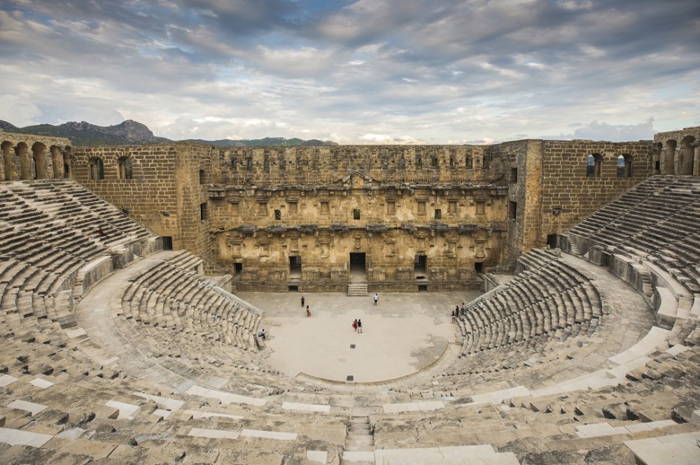 Dünyanın ən gözəl ölkələrindən birində işləmək istərdinizmi? -FOTOLAR