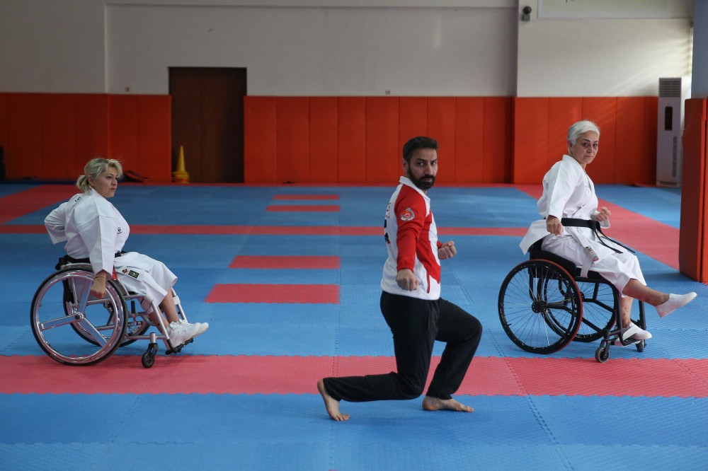 Nəsrin Cavadzadə Avropa çempionu oldu- FOTOLAR