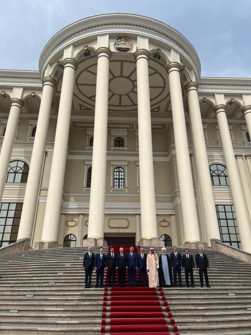 Baş prokuror Düşənbəyə işgüzar səfərə gedib- FOTOLAR