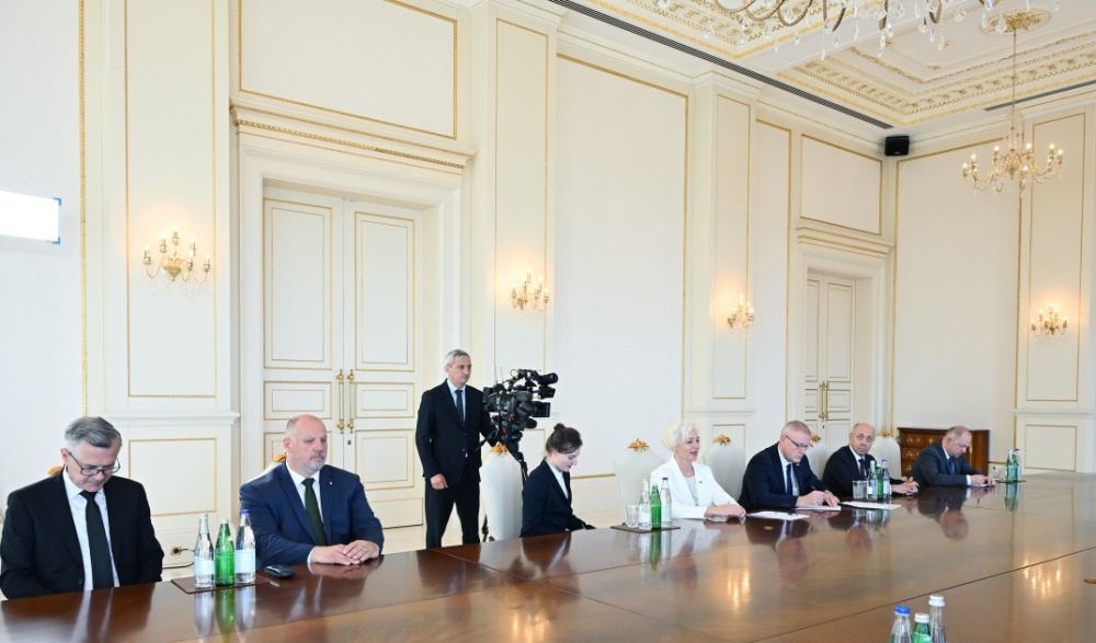 İlham Əliyev Latviya Seyminin sədrini qəbul etdi - FOTOLAR