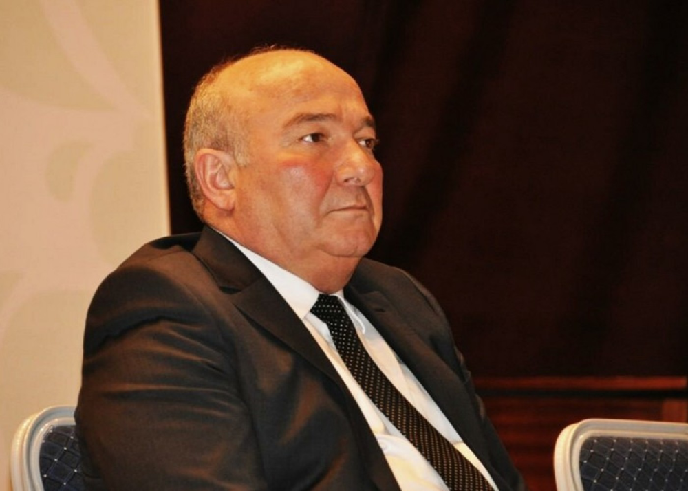 Prezident icra başçısını işdən çıxardı- FOTO